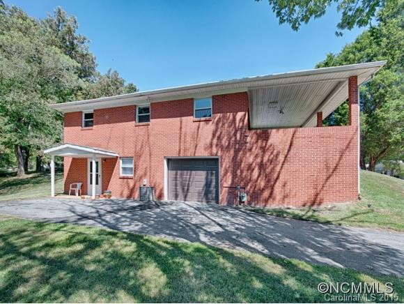 1724 Old Haywood Road - Photo 14