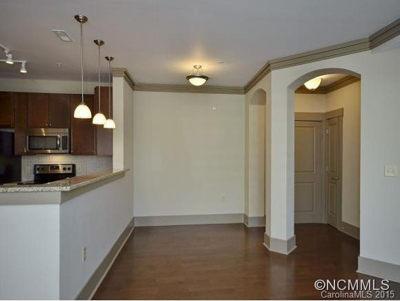 5 Farleigh Street #B-03 - Photo 3