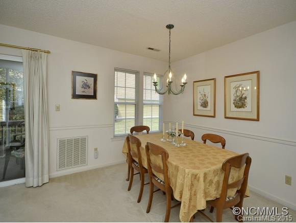 403 Woodlea Court - Photo 4