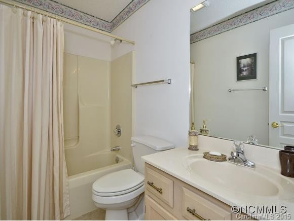 403 Woodlea Court - Photo 10