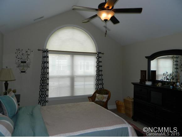 314 Summerfield Place - Photo 17