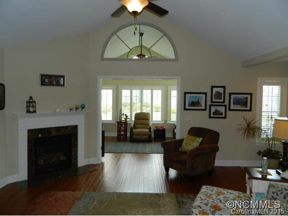 314 Summerfield Place - Photo 4