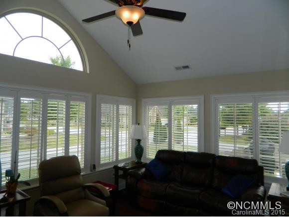 314 Summerfield Place - Photo 10