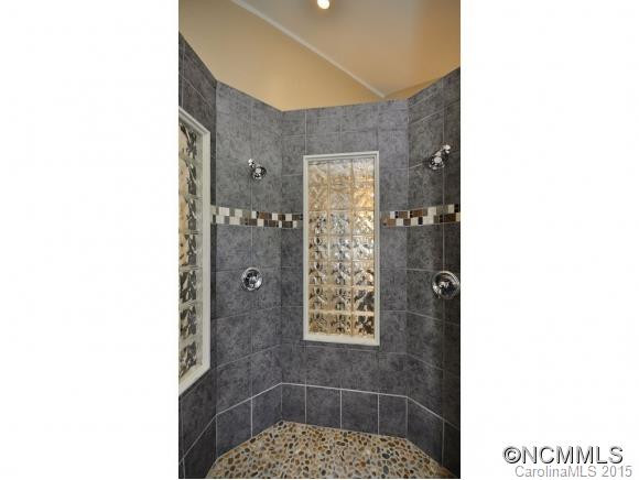 107 Berry Hill Drive - Photo 15
