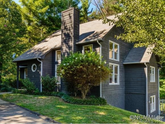 4 Westwood Drive - Photo 2