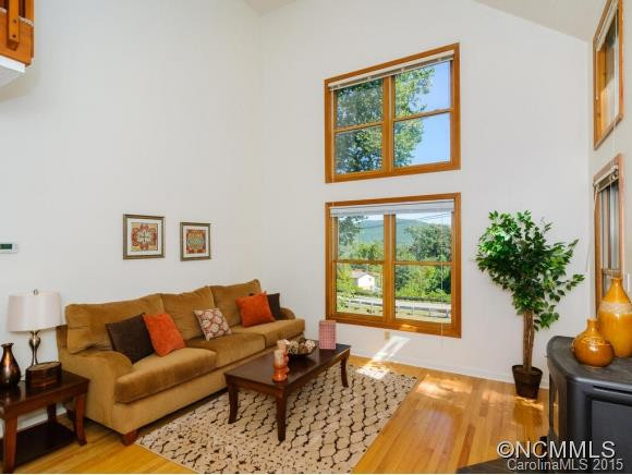 4 Westwood Drive - Photo 5