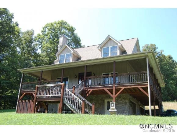 417 Lindsey Loop