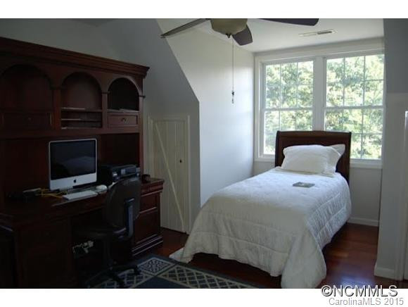 417 Lindsey Loop - Photo 11