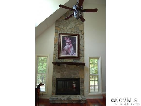 417 Lindsey Loop - Photo 5