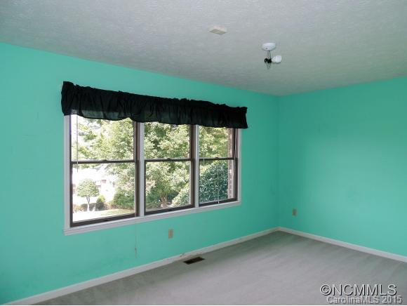 121 Mountain Valley - Photo 10