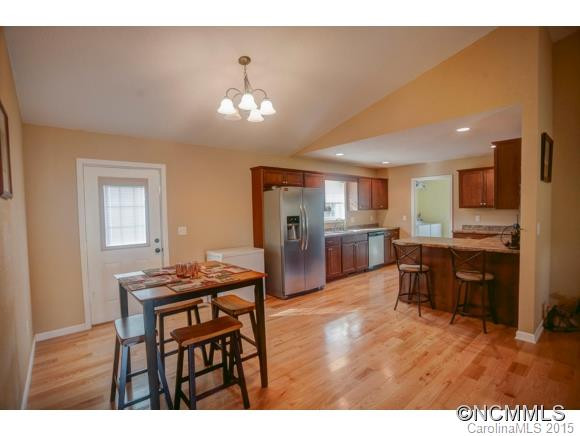 14 Old Chapman Place - Photo 3