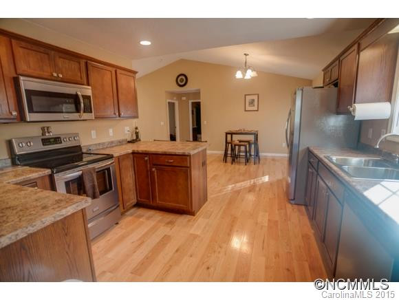 14 Old Chapman Place - Photo 5