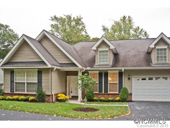 103 Hibiscus Lane