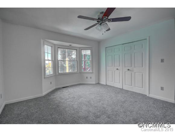 760 Redfield Drive - Photo 14