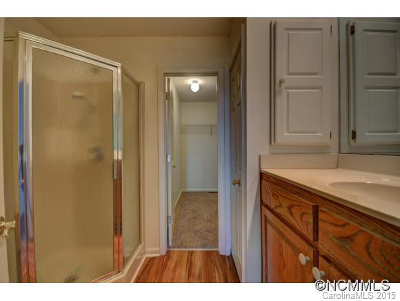 760 Redfield Drive - Photo 15