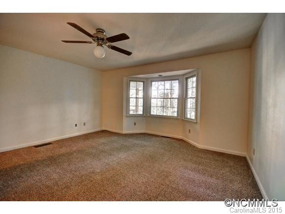 760 Redfield Drive - Photo 10
