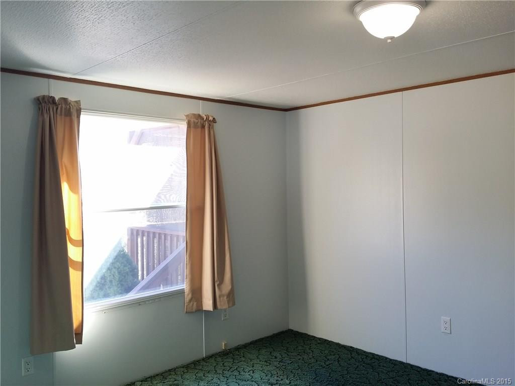 327 Davis Hill Road - Photo 4