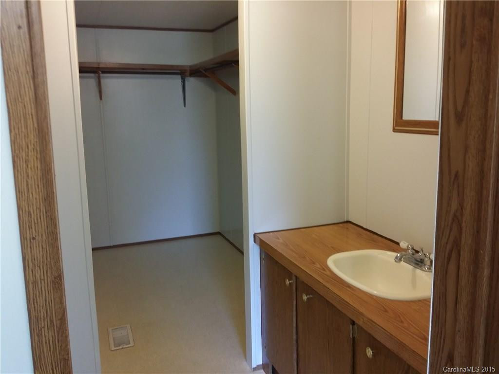 327 Davis Hill Road - Photo 7