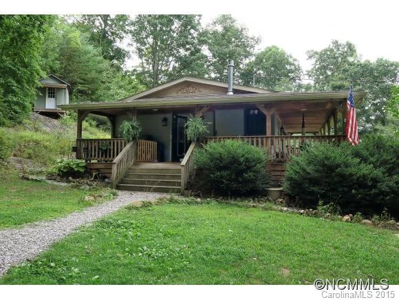 2066 Chinquapin Road