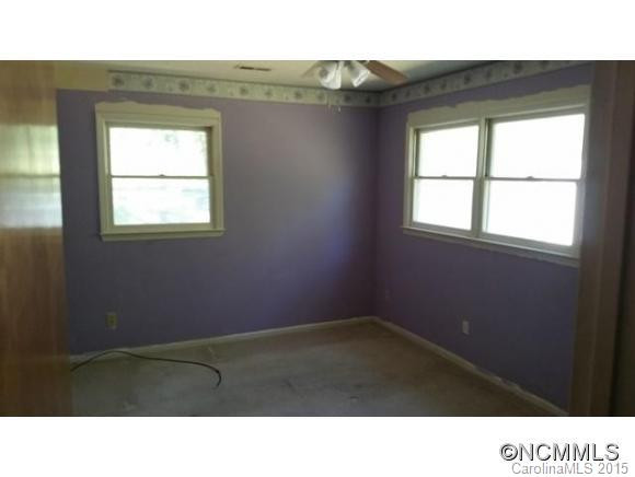 566 Old Mountain Page Road - Photo 11