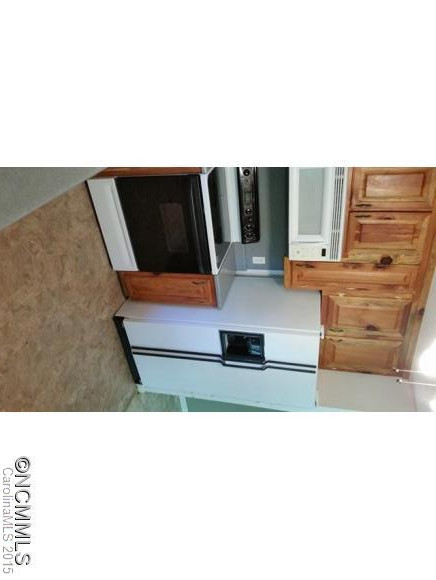 566 Old Mountain Page Road - Photo 4