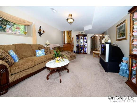 209 Old Home - Photo 15