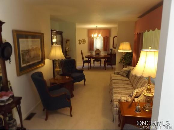 11 E Rolling Acres - Photo 9