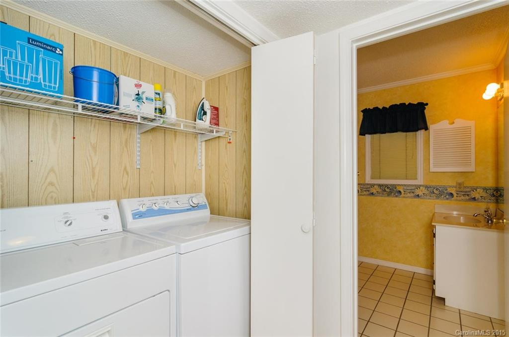 201 Racquet Club Road #11 - Photo 18