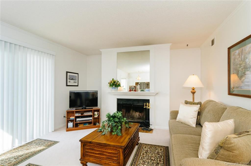 201 Racquet Club Road #11 - Photo 3