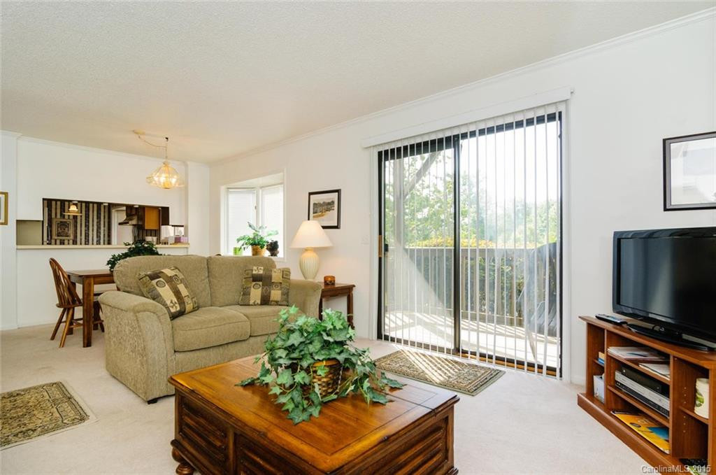201 Racquet Club Road #11 - Photo 5
