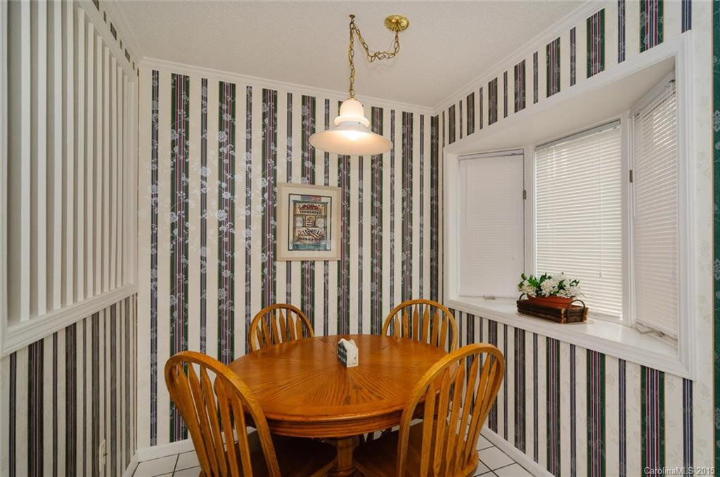 201 Racquet Club Road #11 - Photo 6