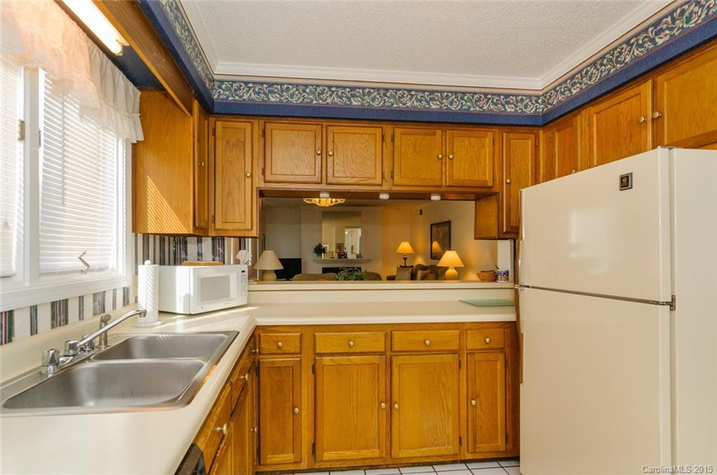 201 Racquet Club Road #11 - Photo 8