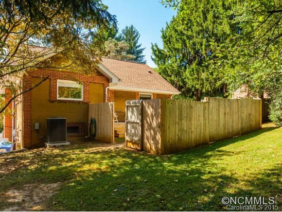 348 Beaucatcher Road - Photo 20