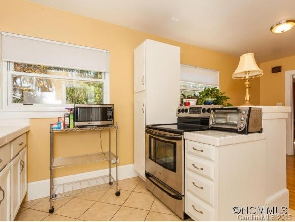 348 Beaucatcher Road - Photo 8