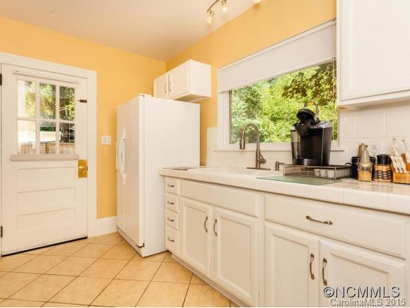 348 Beaucatcher Road - Photo 9