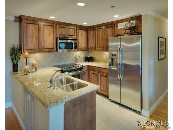 404 Bowling Park Road - Photo 8