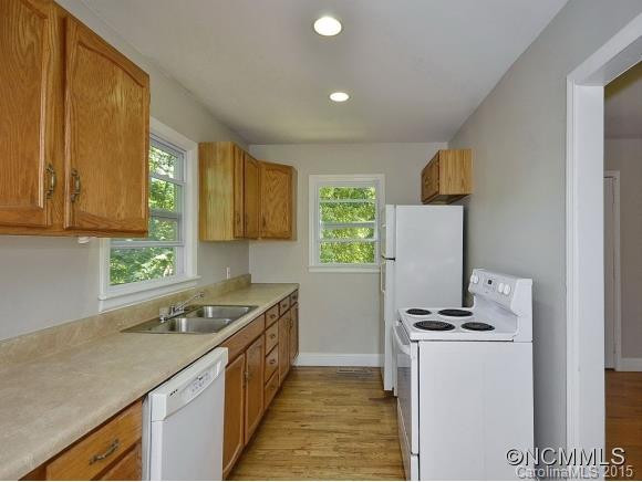 19 Crestland Road - Photo 5