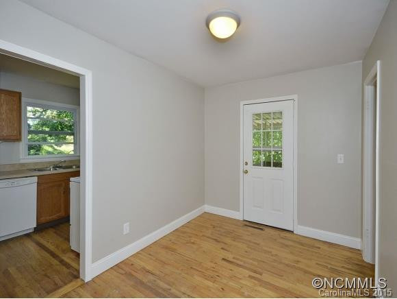19 Crestland Road - Photo 6