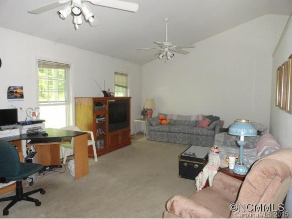 65 Talbot Street - Photo 4