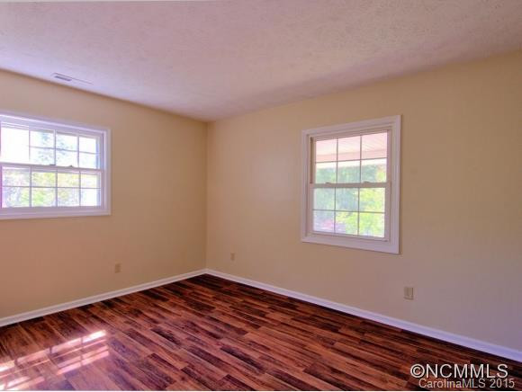 35 Evelake Drive - Photo 13