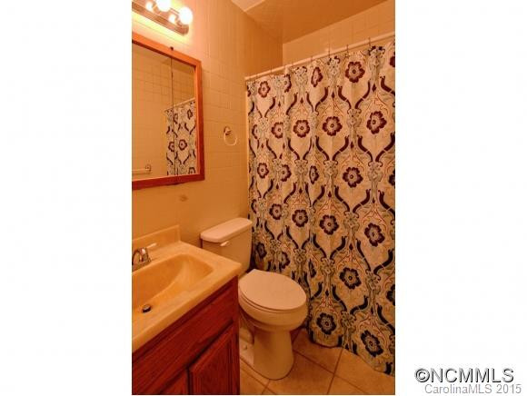 35 Evelake Drive - Photo 14