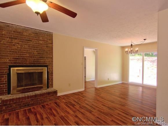35 Evelake Drive - Photo 4