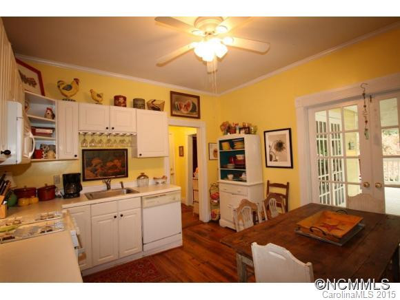 315 Greenville Street - Photo 8