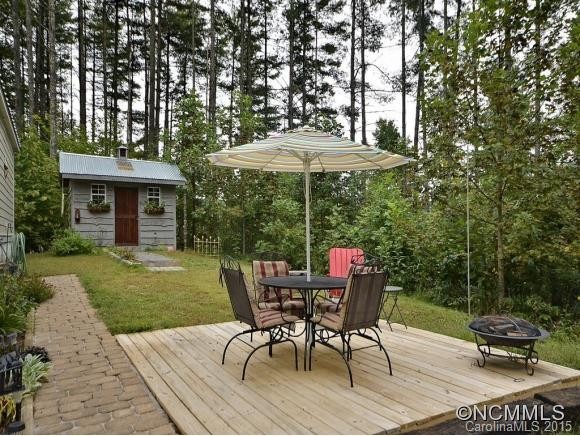 599 Rustic Heights Road - Photo 2