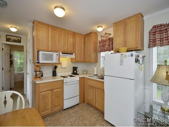 599 Rustic Heights Road - Photo 4