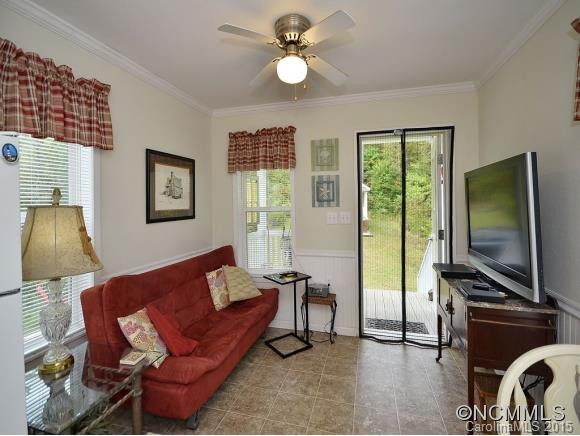 599 Rustic Heights Road - Photo 5