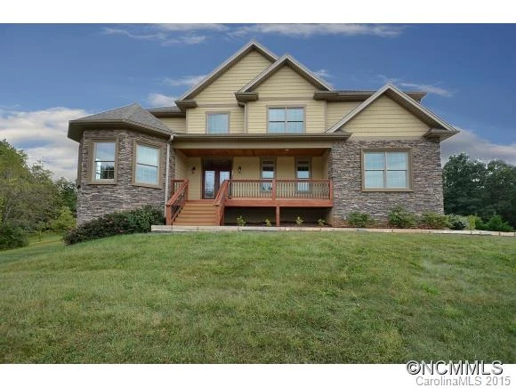 18 King View Drive