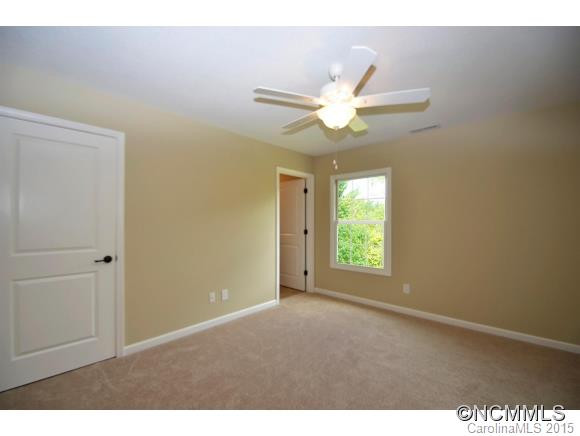 18 King View Drive - Photo 18