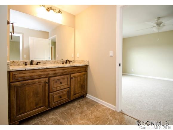 18 King View Drive - Photo 20