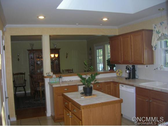 2437 Maple Creek Road - Photo 8